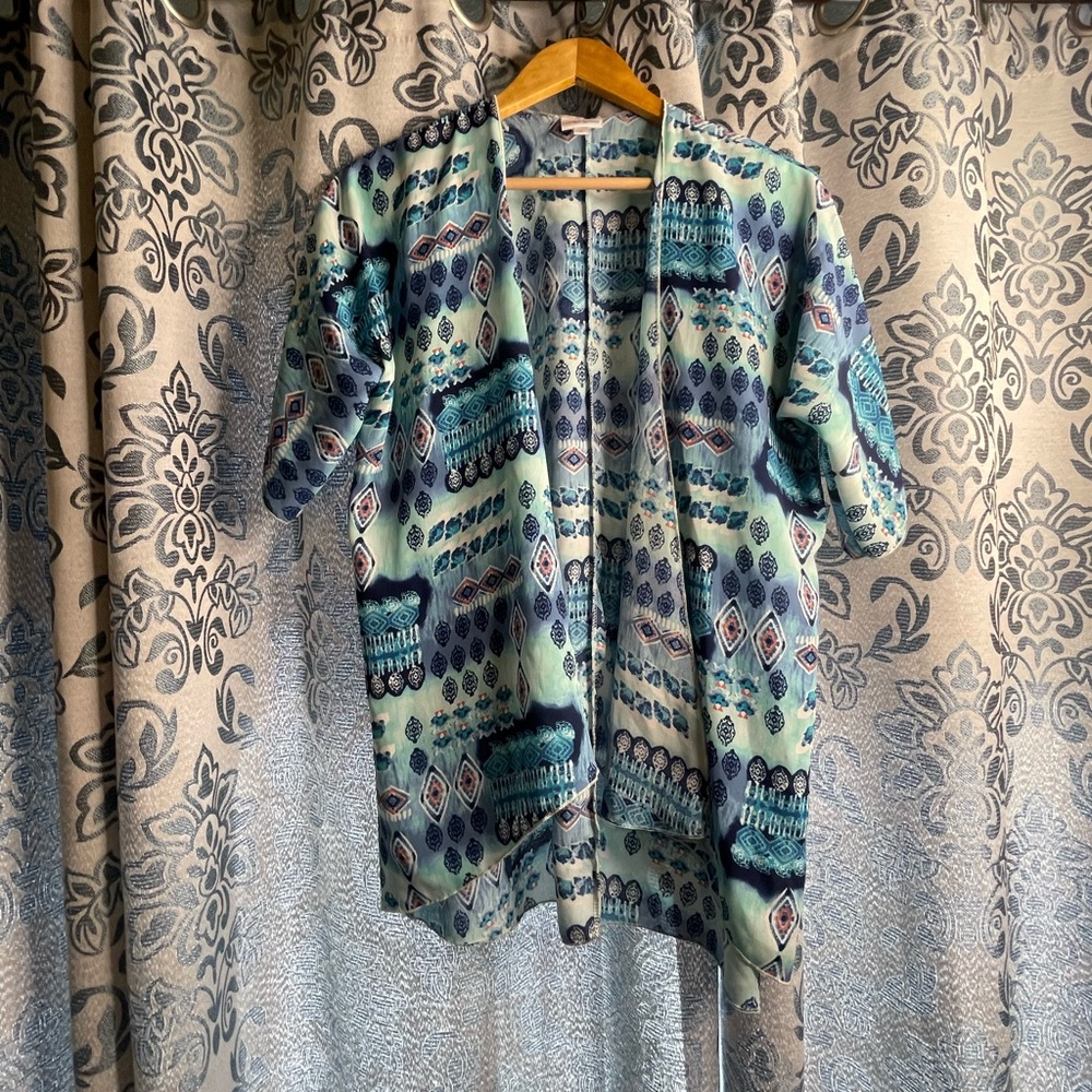 LULAROE Cover up